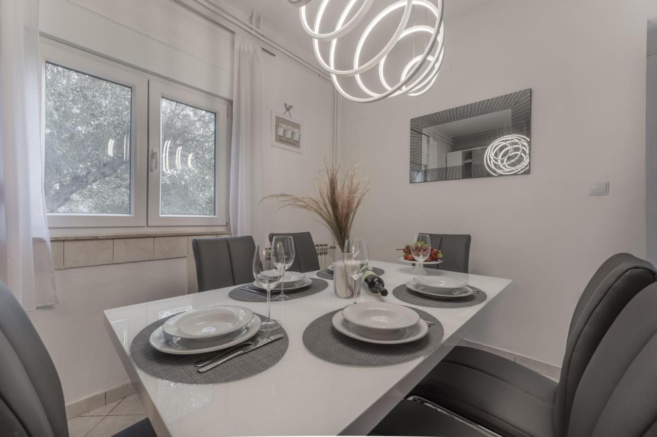 Apartment Lana Vidikovac *