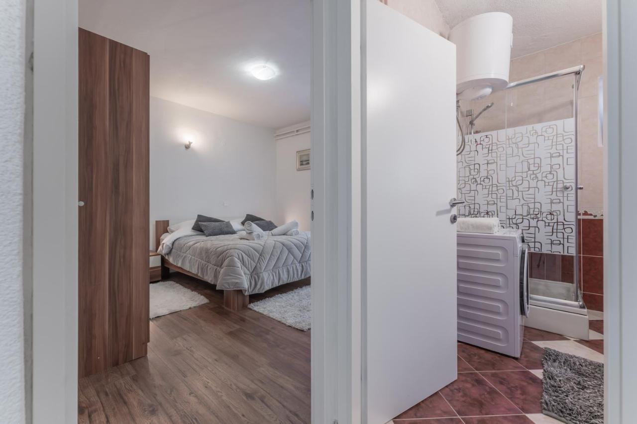 Apartment Lana Vidikovac *