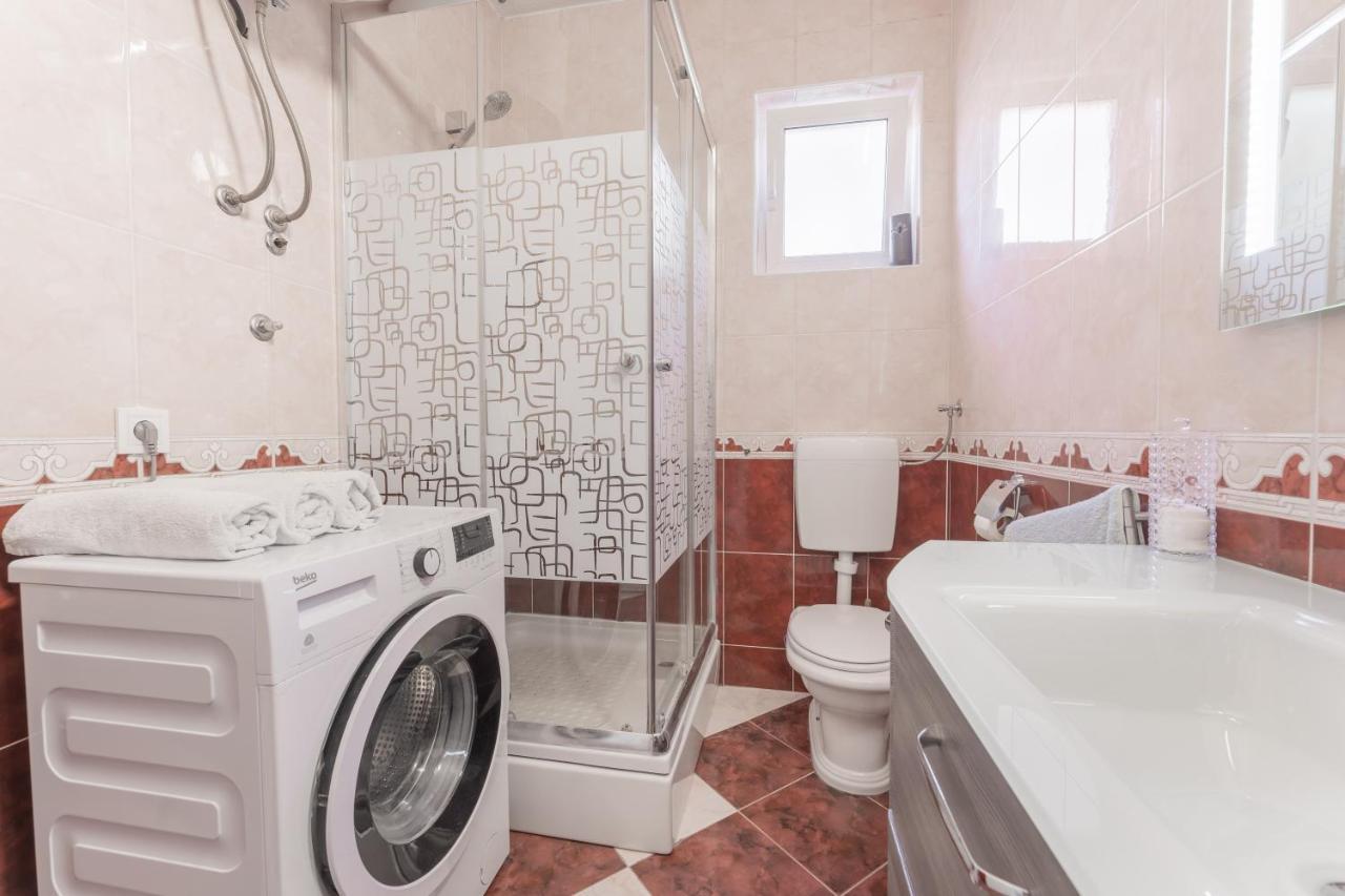 Apartment Lana Vidikovac