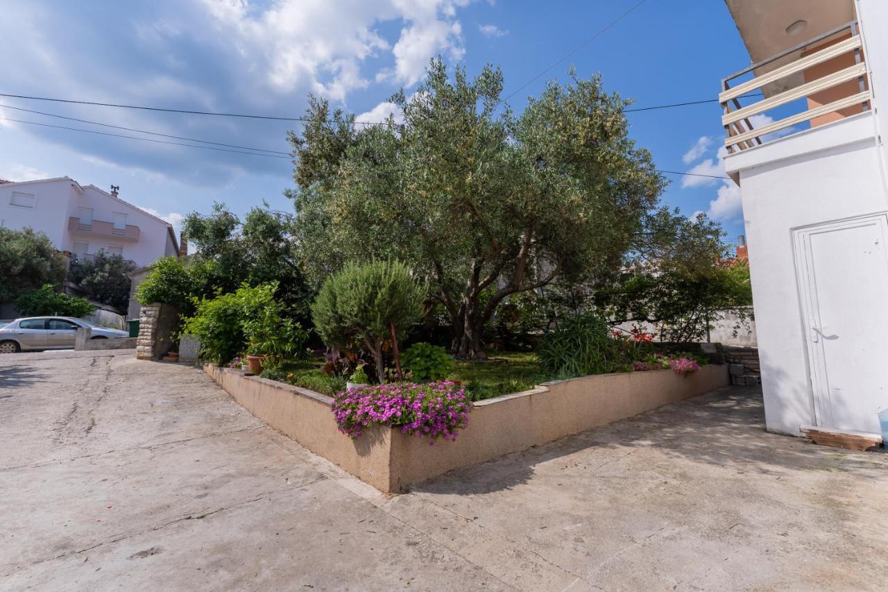 Apartment Lana Vidikovac