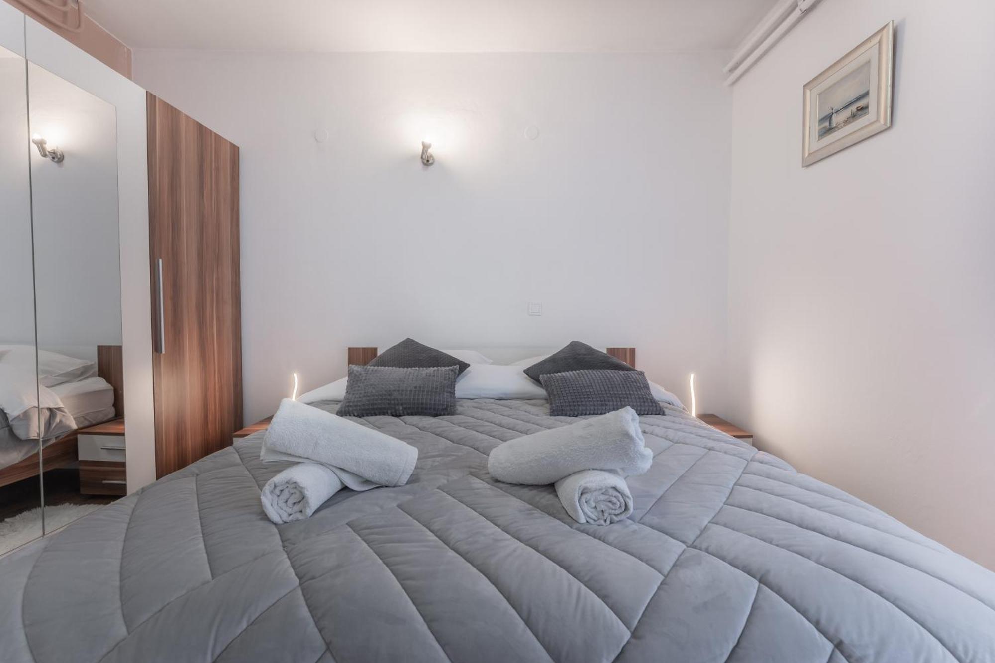 Lana Vidikovac Apartment